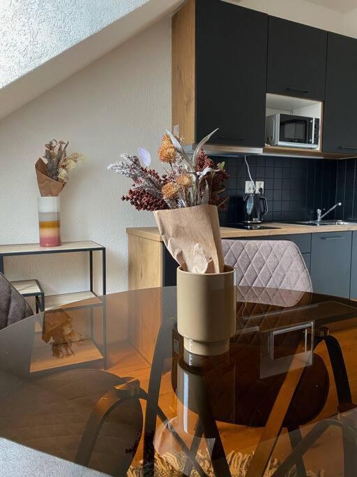 Cozy And Warm Apartment In The Heart Of Karlsbad Eksteriør bilde